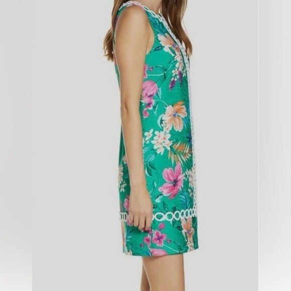 Eliza J, Exquisite Crochet-Embroidery Floral Dress, Excellent Condition Size 4 - Picture 6 of 12